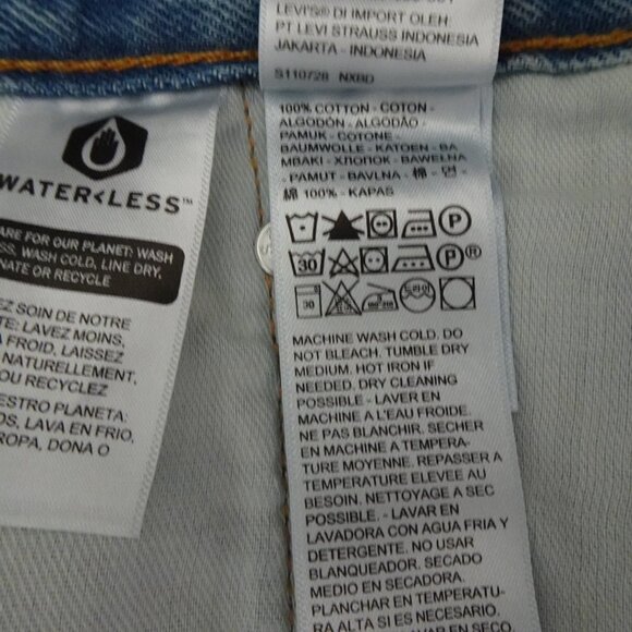 Levi's 469 Loose Shorts Big Men's Size 52 Blue Denim Cotton Raw Hem - Picture 9 of 9